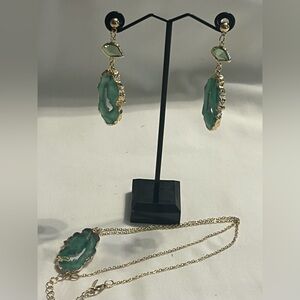 Resin Dangle Earrings & pendant Necklace Set New Agate like